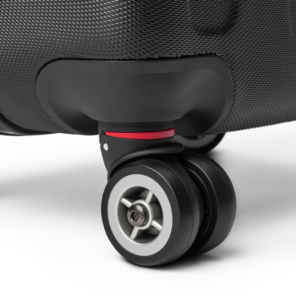 Hard-shell suitcase